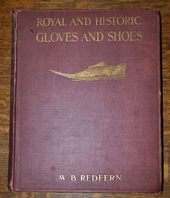 Image for Royal and Historic Gloves and Shoes Royal and Historic Gloves and Shoes