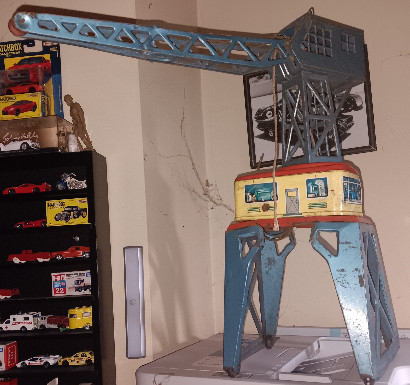 vintage tin rail crane marx
